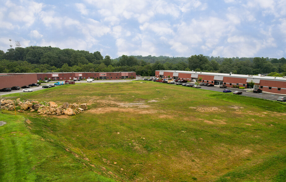 Primary Photo Of 13 Hagerty Blvd, West Chester Light Distribution For Lease