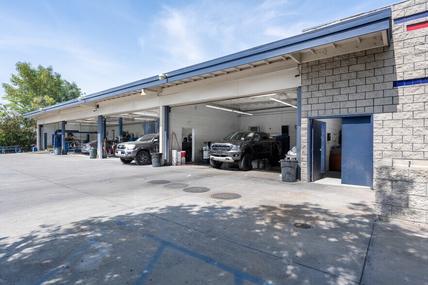 More Photos Of , La Mesa General Retail For Sale