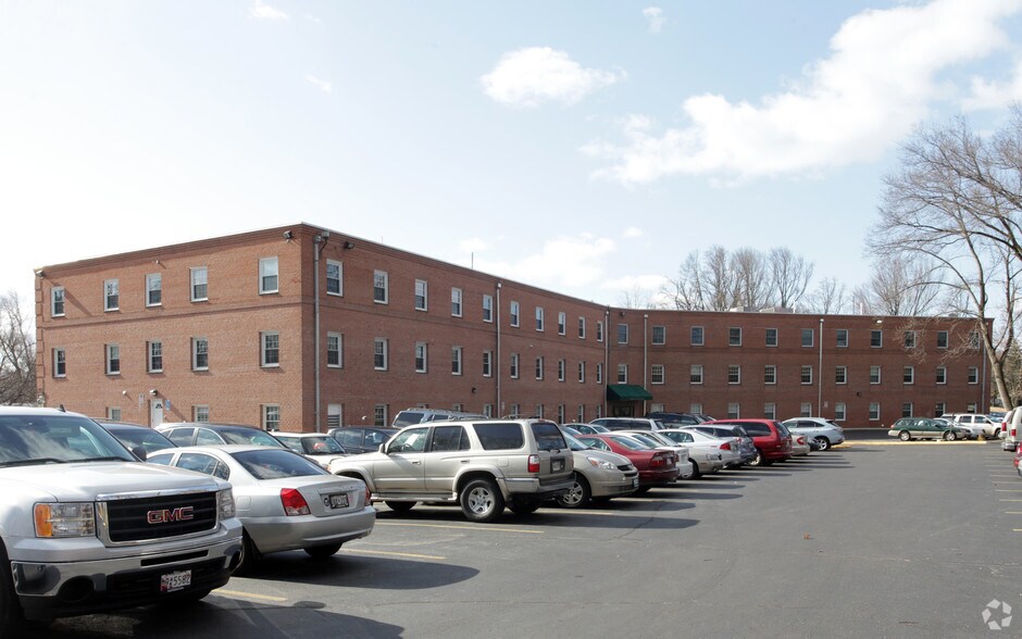 More Photos Of 4701 Randolph Rd, Rockville Medical For Lease