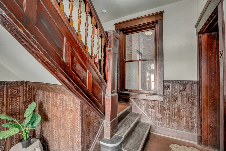 More Photos Of 1801 Chase Ave, Cincinnati Apartments For Sale