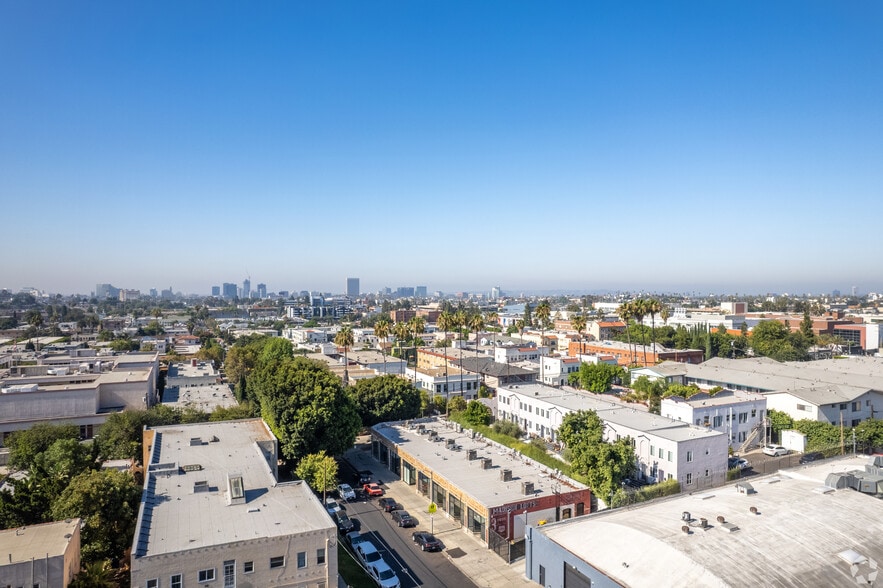 More Photos Of 1005 N Madison Ave, Los Angeles Storefront Retail Office For Lease