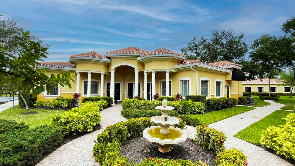 More Photos Of 3372 Woods Edge Cir, Bonita Springs Medical For Sale