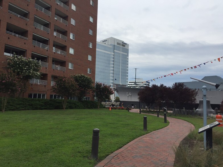 More Photos Of 215 Brooke Ave, Norfolk Office Residential For Sale