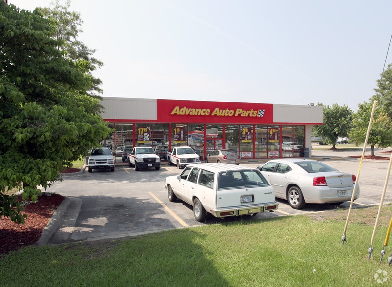 Primary Photo Of 2797 W 5th St, Lumberton Freestanding For Lease