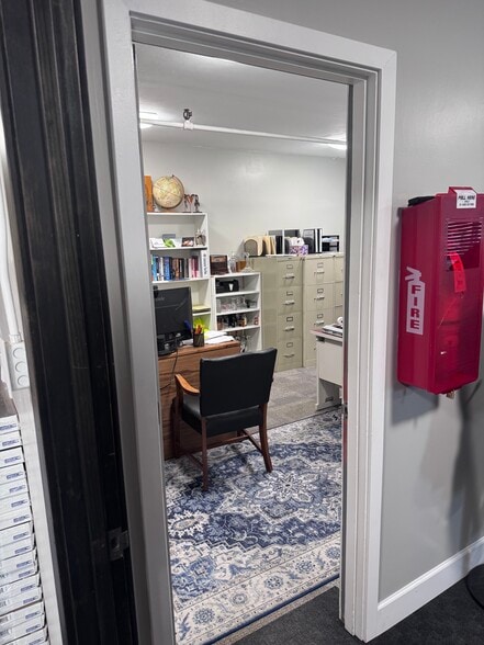 More Photos Of 351 C St, Washougal Industrial For Lease