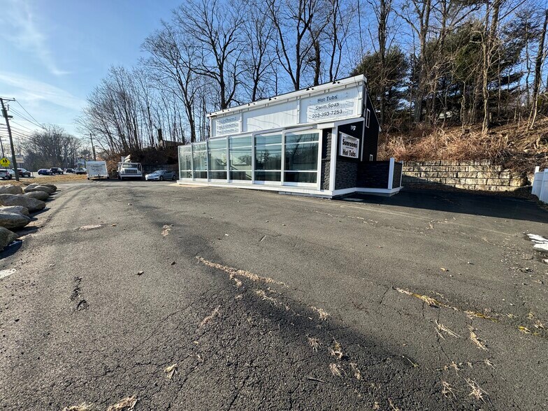 More Photos Of 57 New Haven Rd, Seymour Storefront For Lease