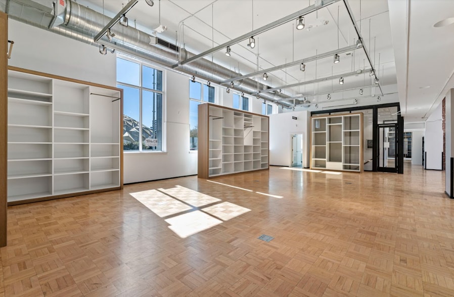 More Photos Of 50 S Virginia St, Reno Office For Sale