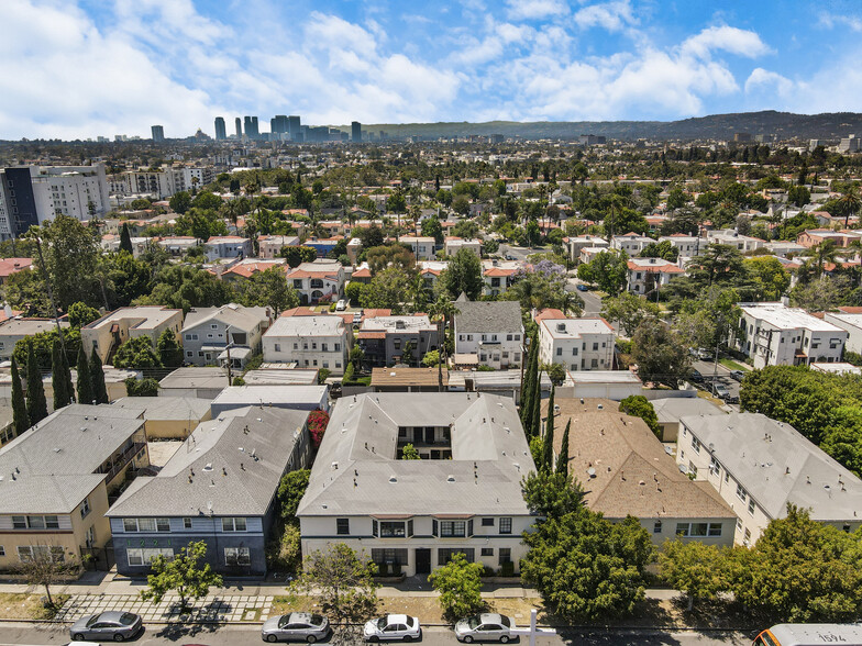 More Photos Of 1215 S Fairfax Ave, Los Angeles Apartments For Sale
