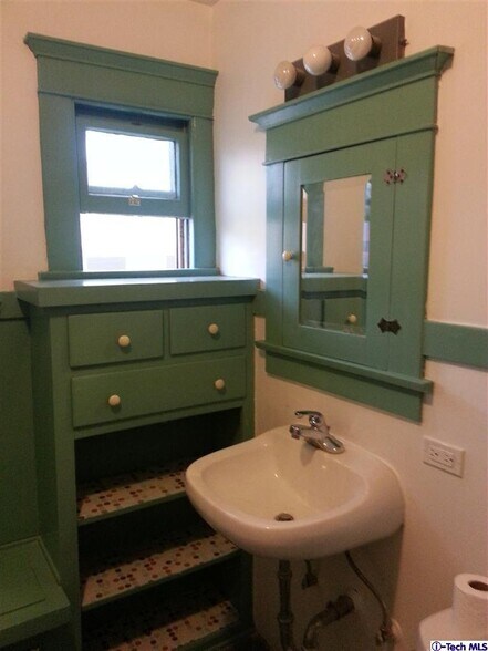 More Photos Of 1157-1165 N Lake Ave, Pasadena Apartments For Sale