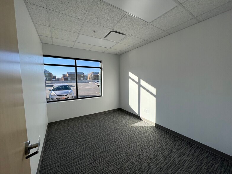 More Photos Of 2135 W Main St, Lehi Medical For Sale