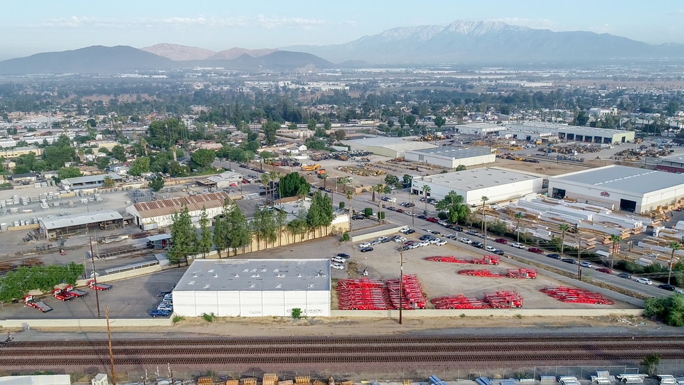 More Photos Of 1492 Palmyrita Ave, Riverside Distribution For Sale