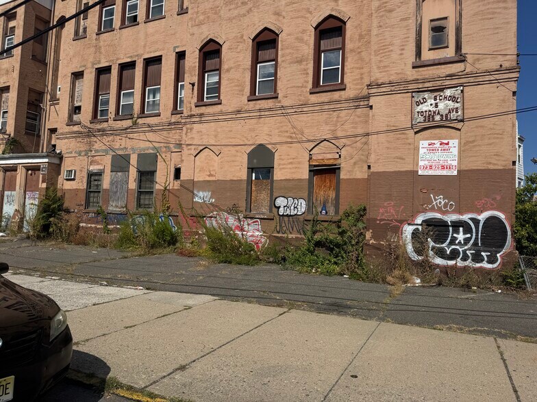 More Photos Of 383-391 Totowa Ave, Paterson Land For Sale
