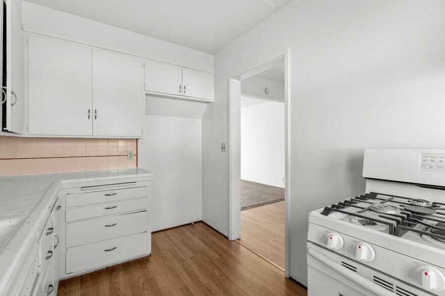 More Photos Of 130 Junipero Serra Dr, San Gabriel Apartments For Sale