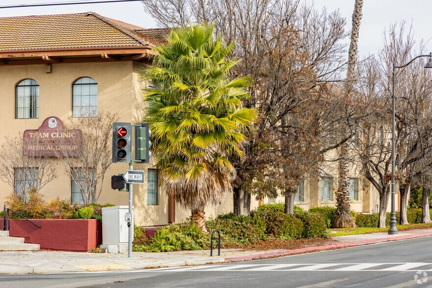 More Photos Of 1265 El Camino Real, Santa Clara Medical For Lease