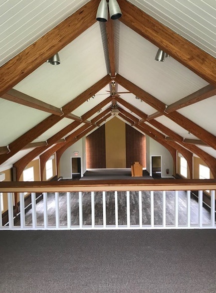 More Photos Of 1603 N Prairie Ave, Crest Hill Religious Facility For Sale