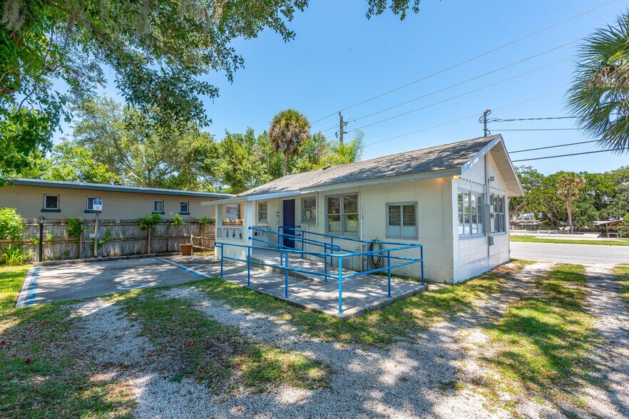 More Photos Of 5014 S Ridgewood Ave, Port Orange Office For Sale