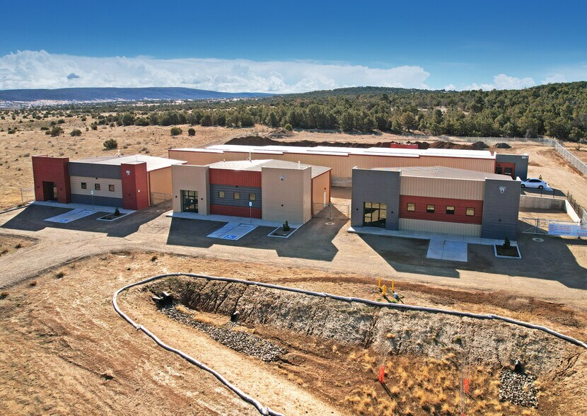 Primary Photo Of 1376 NM 333, Tijeras Warehouse For Lease