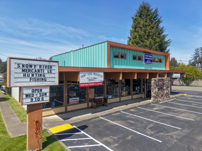 Primary Photo Of 2133 Winchester ave, Reedsport Freestanding For Sale