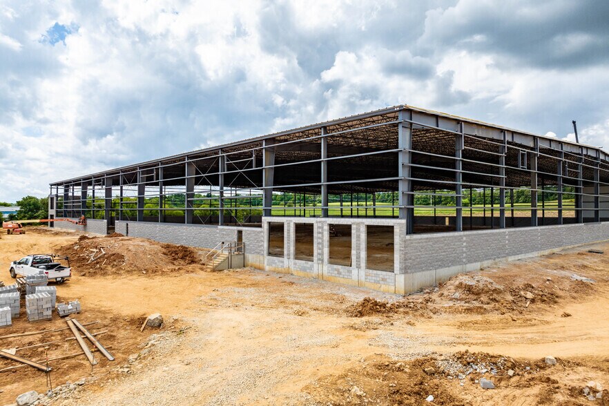 More Photos Of 475 Shelton Ln, Russellville Warehouse For Sale
