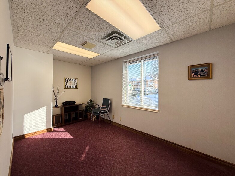 More Photos Of 310 First St, Midland Office For Lease