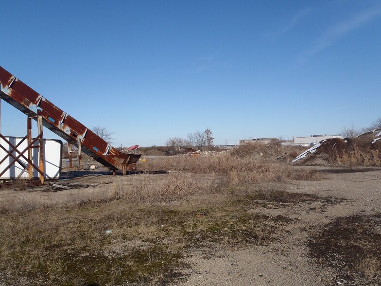 More Photos Of 2601 Van Dyke Rd, Newport Land For Sale