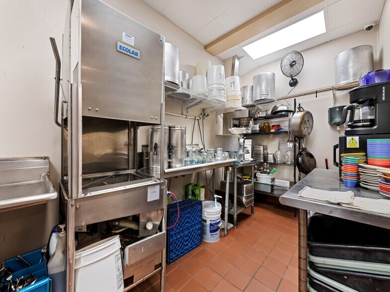 More Photos Of 62 Overbrook St, Waynesville Specialty For Sale