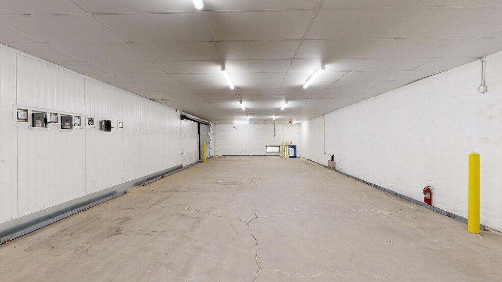 More Photos Of 2423 E University Dr, Phoenix Refrigeration Cold Storage For Sale