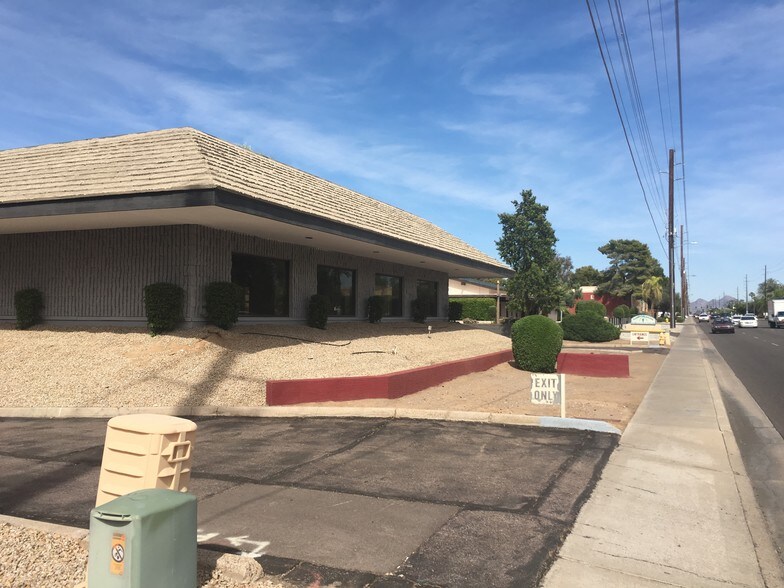 More Photos Of 5322 W Northern Ave, Glendale Office Residential For Sale