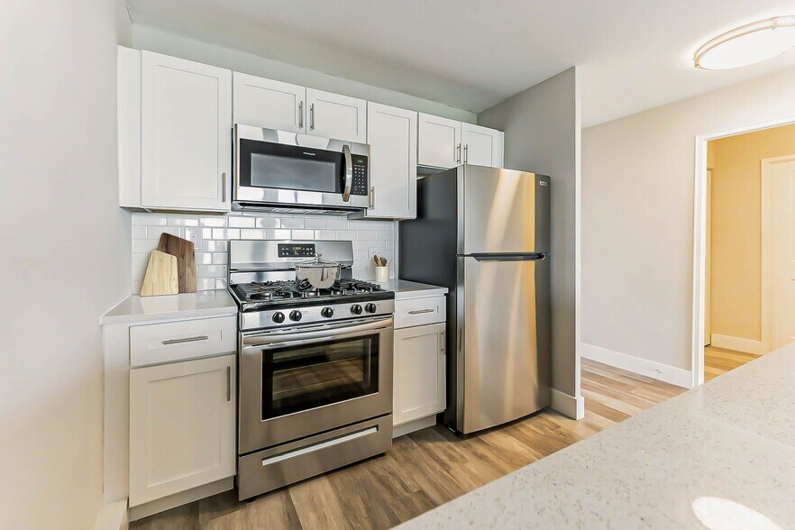 More Photos Of 7600 Stenton Ave, Philadelphia Apartments For Lease