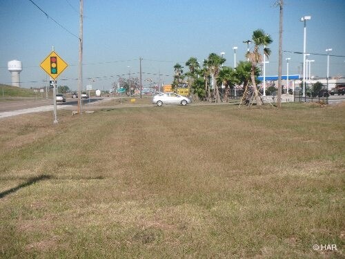 More Photos Of 2616 Highway 35 Byp N, Alvin Land For Sale
