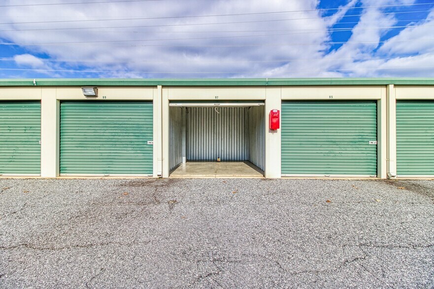 Primary Photo Of 744 Buffalo Shoals Rd, Statesville Self Storage For Lease