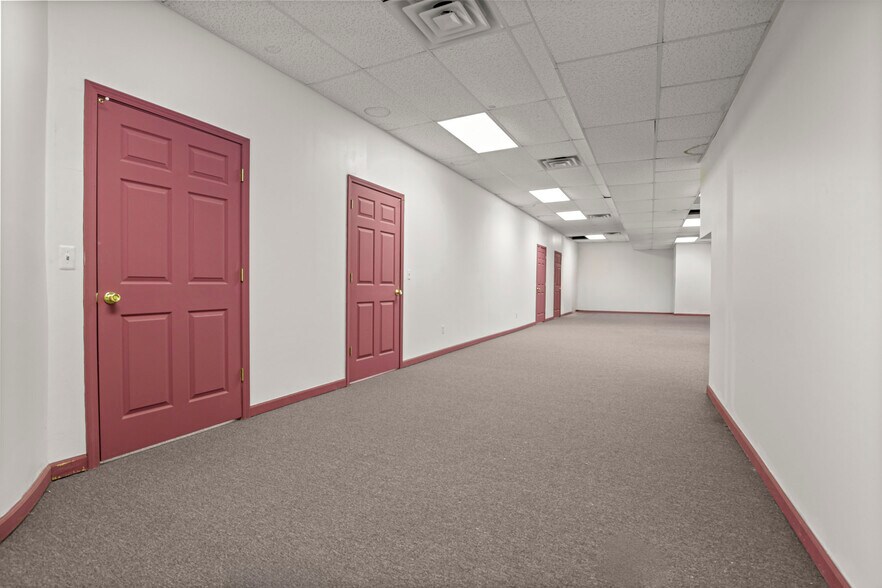 More Photos Of 107 S Main St, Almont Restaurant For Sale