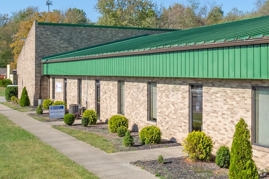More Photos Of 4424 Aicholtz Rd, Cincinnati Medical For Lease