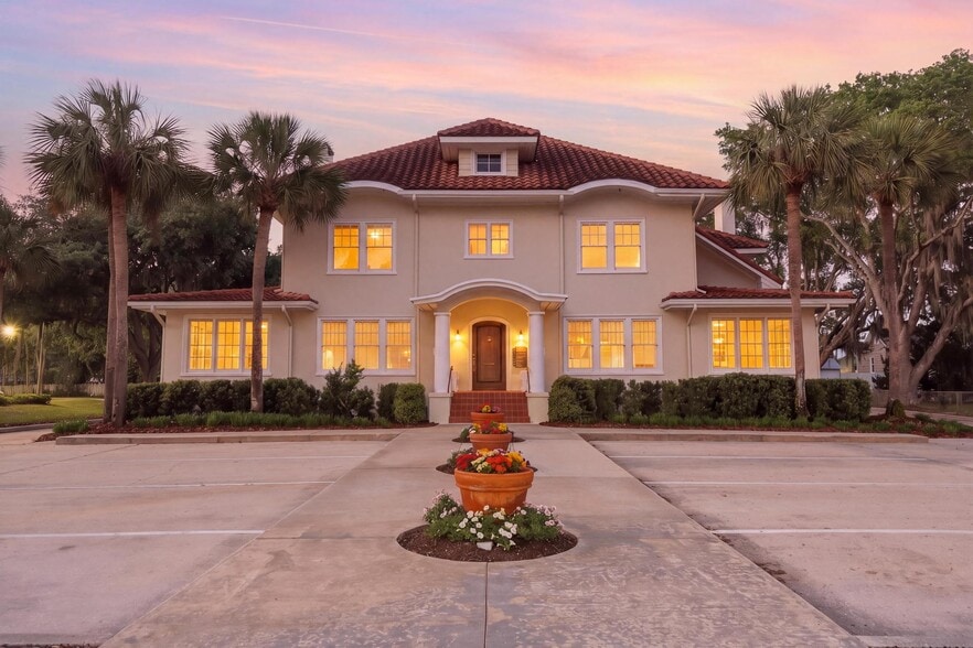 Primary Photo Of 431 E New York Ave, Deland Office For Sale