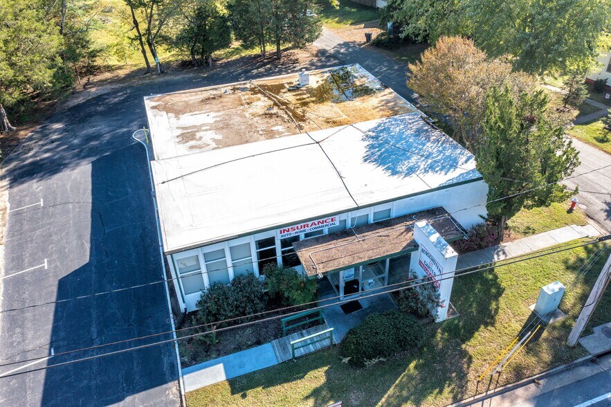 More Photos Of 645 Penniman Rd, Williamsburg Bank For Sale