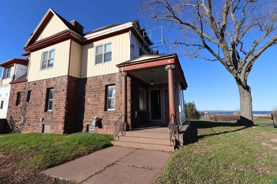 Primary Photo Of 315 Turner Rd, Ashland Restaurant For Sale