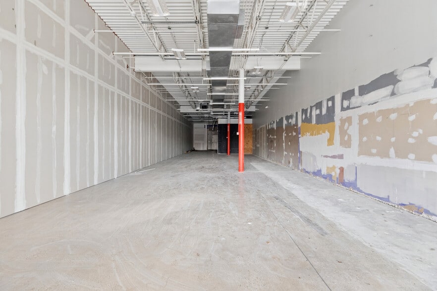 More Photos Of 2801 Magazine St, New Orleans Freestanding For Sale