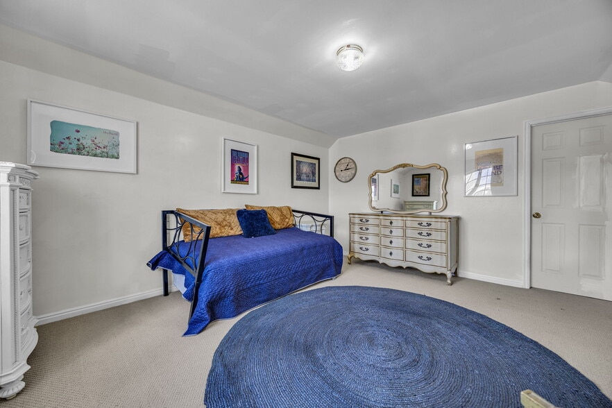 More Photos Of 135 E 200 N, Kanosh Hospitality For Sale