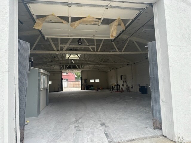 More Photos Of 4921-4923 W Belmont Ave, Chicago Auto Repair For Sale