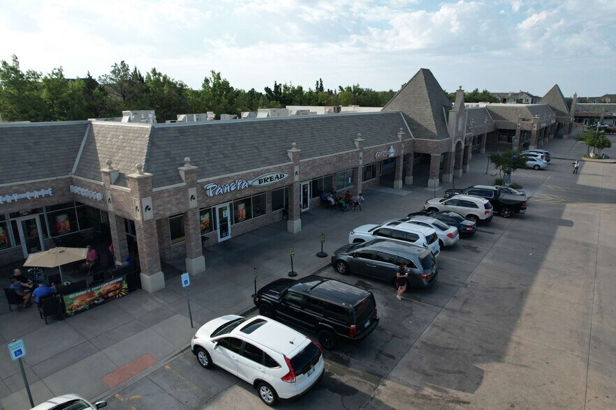 More Photos Of 10600 S Pennsylvania Ave, Oklahoma City General Retail For Lease