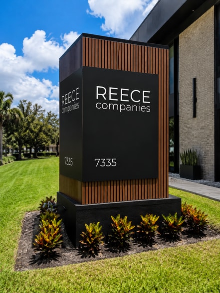 More Photos Of 7335 Lake Ellenor Dr, Orlando Office For Sale
