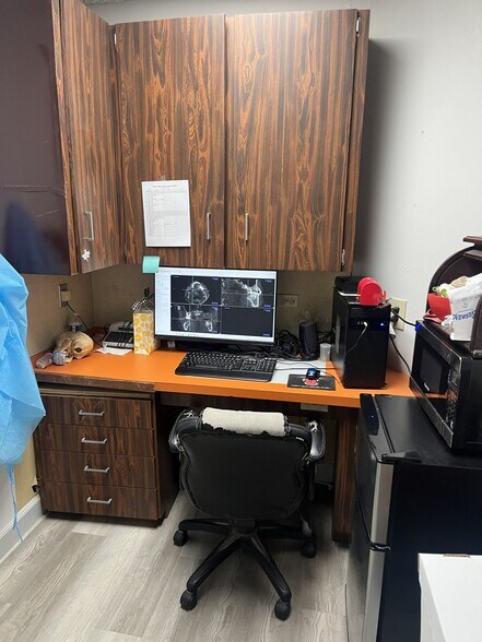 More Photos Of 4747 N 1st St, Fresno Medical For Lease