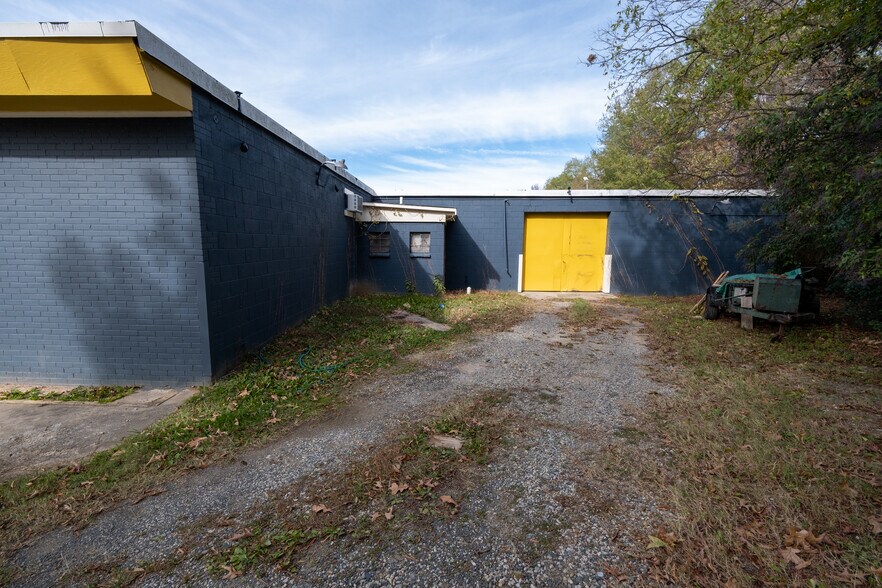 804 N Miami Blvd, Durham, NC 27703 Warehouse For Sale