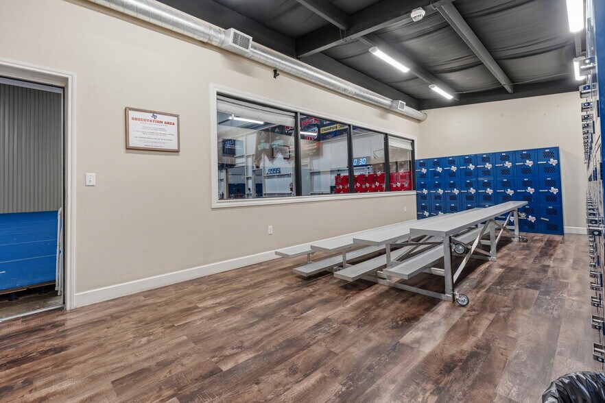 More Photos Of 5505 132nd st, Lubbock Industrial For Sale