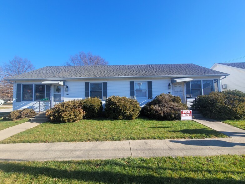 Primary Photo Of 115 N Arbitary St, Roseville Apartments For Sale