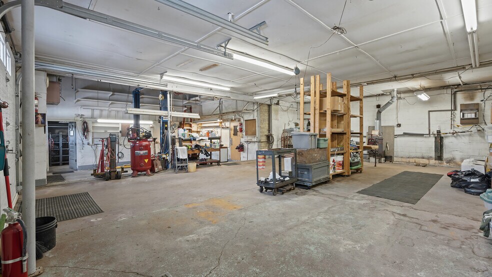 More Photos Of 1201 Oakridge Rd, Mc Donald Industrial For Sale