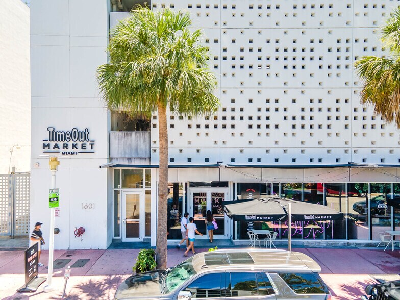 More Photos Of 420 Lincoln Rd, Miami Beach Loft Creative Space For Lease