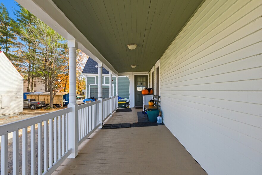 More Photos Of 158 Court St, Laconia Apartments For Sale