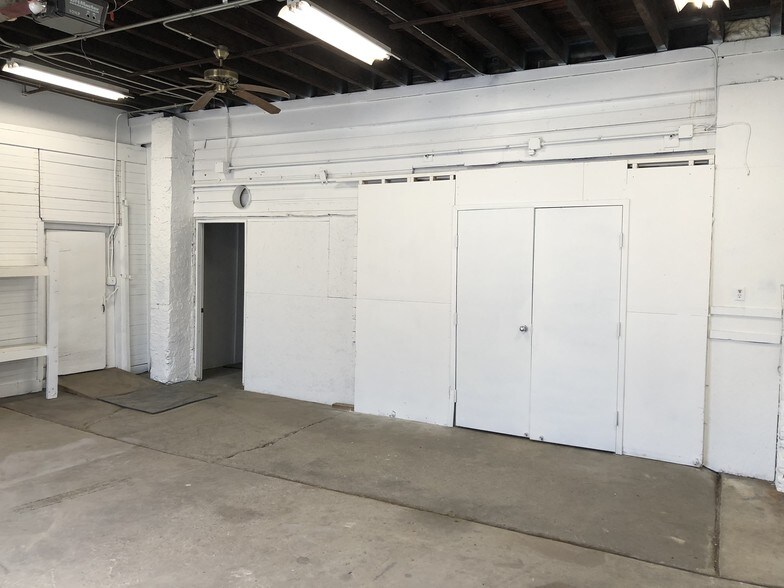 More Photos Of 18 W Winona Ave, Norwood Light Distribution For Sale