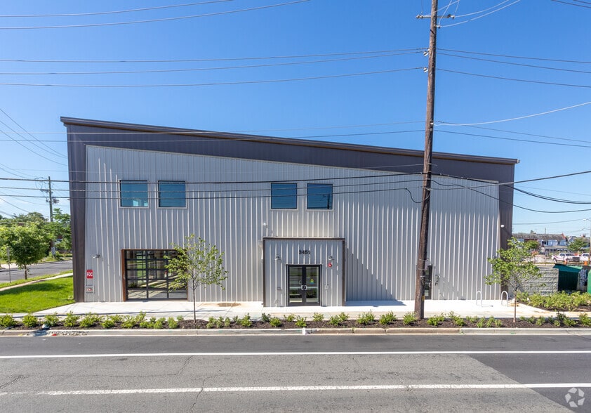 More Photos Of 3451 Benning Rd NE, Washington Office For Lease